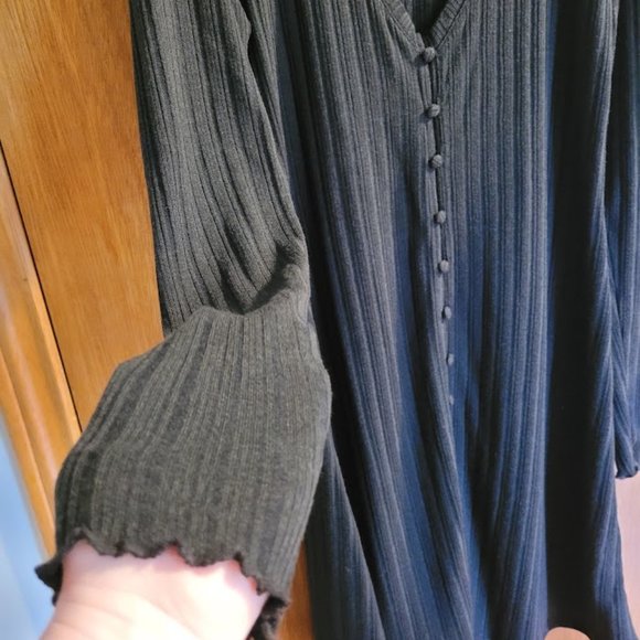 Topshop Black Button Down V Neck Frill Sleeve Dress US 10 - Picture 4 of 8